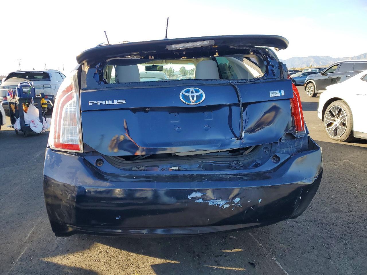 2012 TOYOTA PRIUS