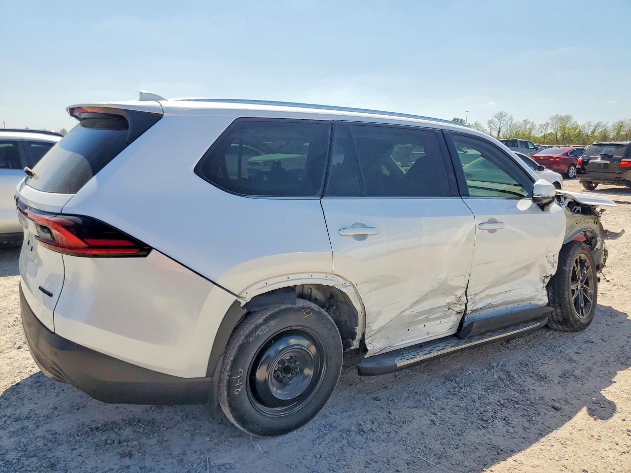 2025 TOYOTA HIGHLANDER