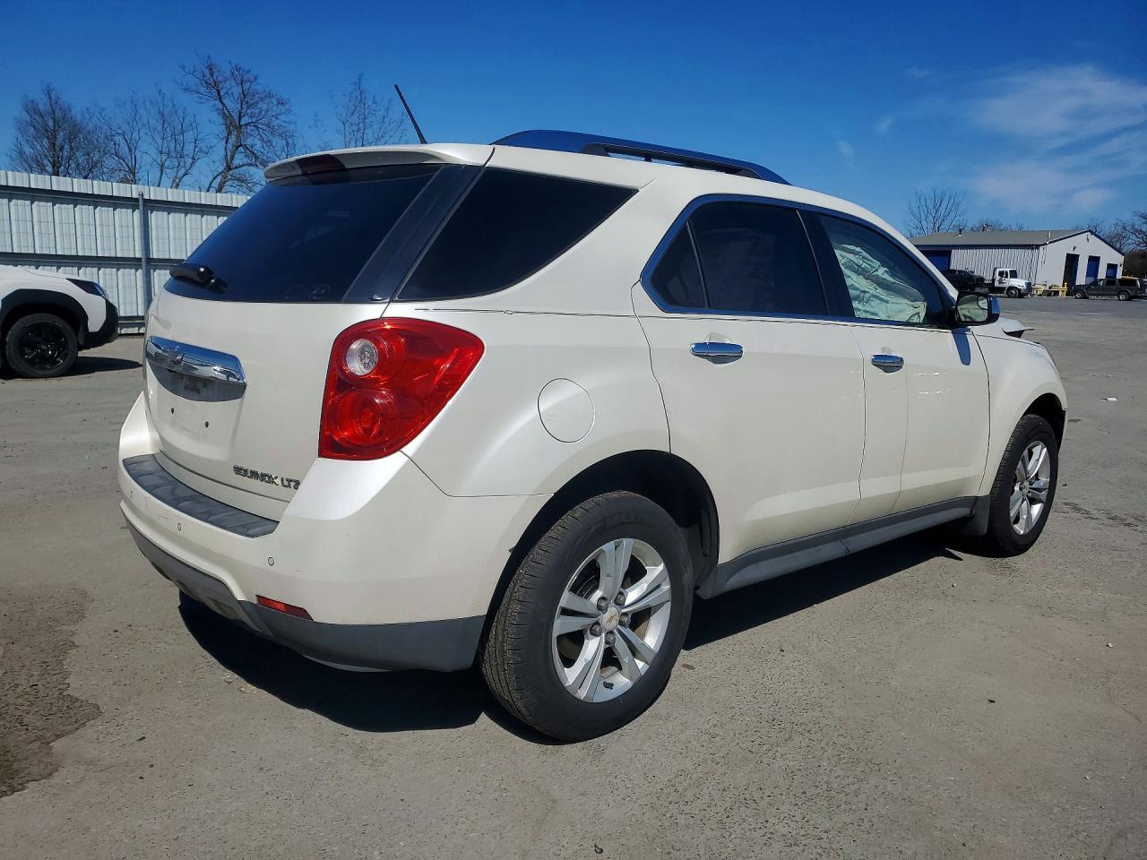 2013 CHEVROLET EQUINOX