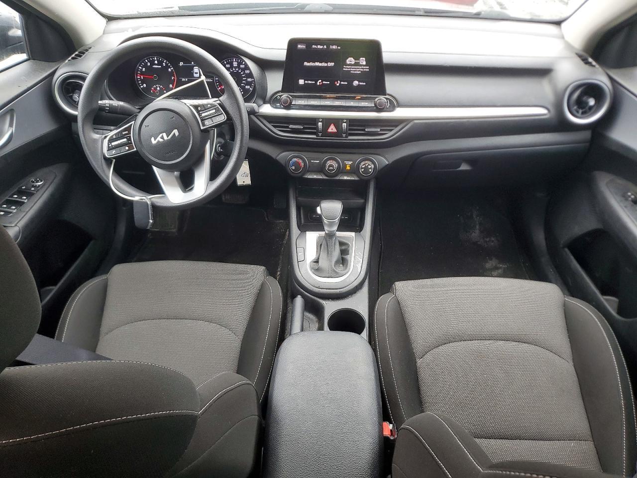 2023 KIA FORTE