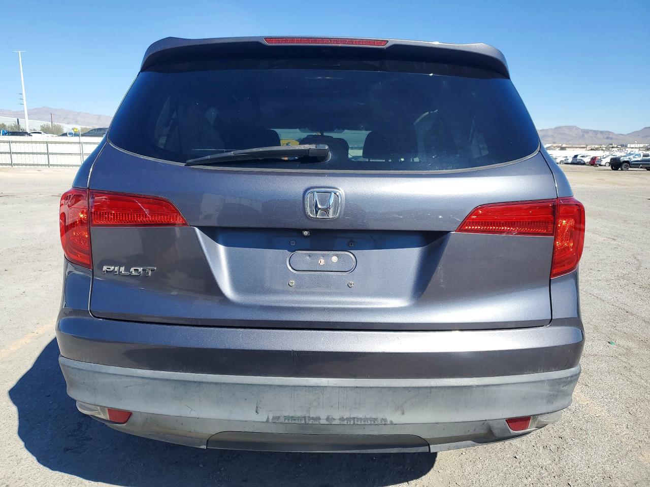 2016 HONDA PILOT