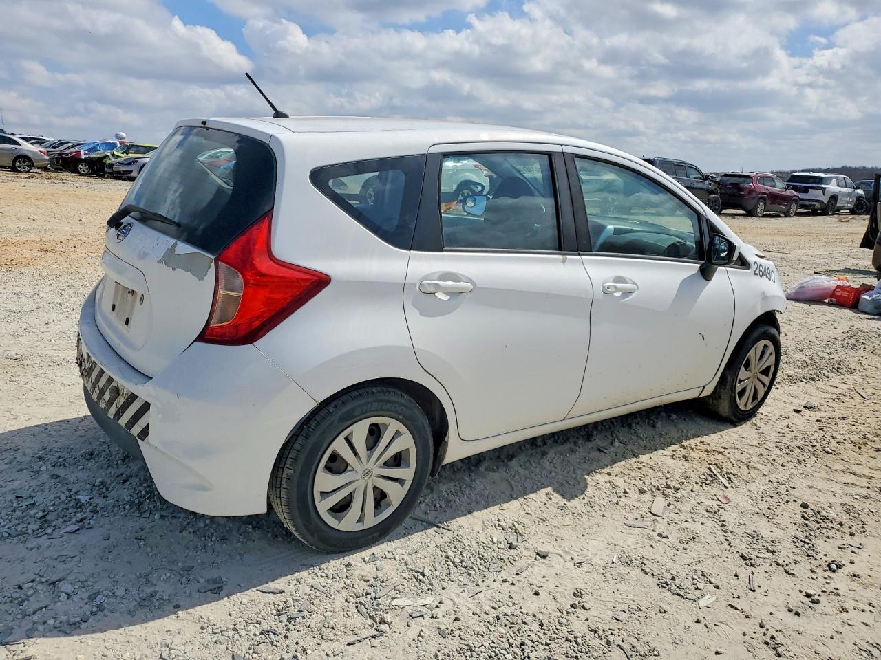 2017 NISSAN Versa Note
