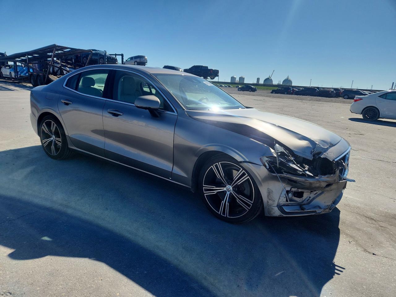 2019 VOLVO S60