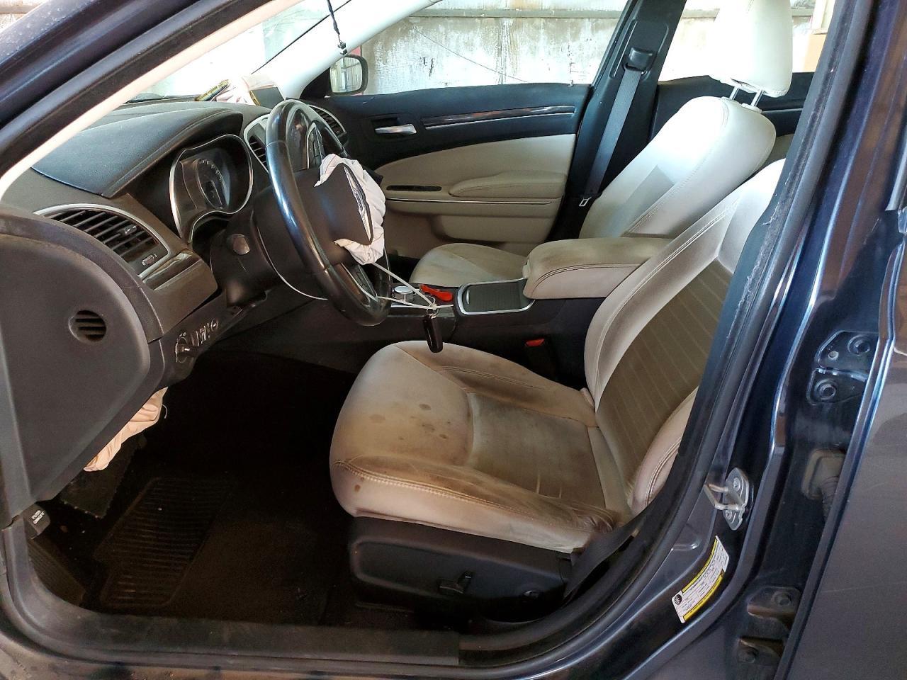 2018 CHRYSLER 300