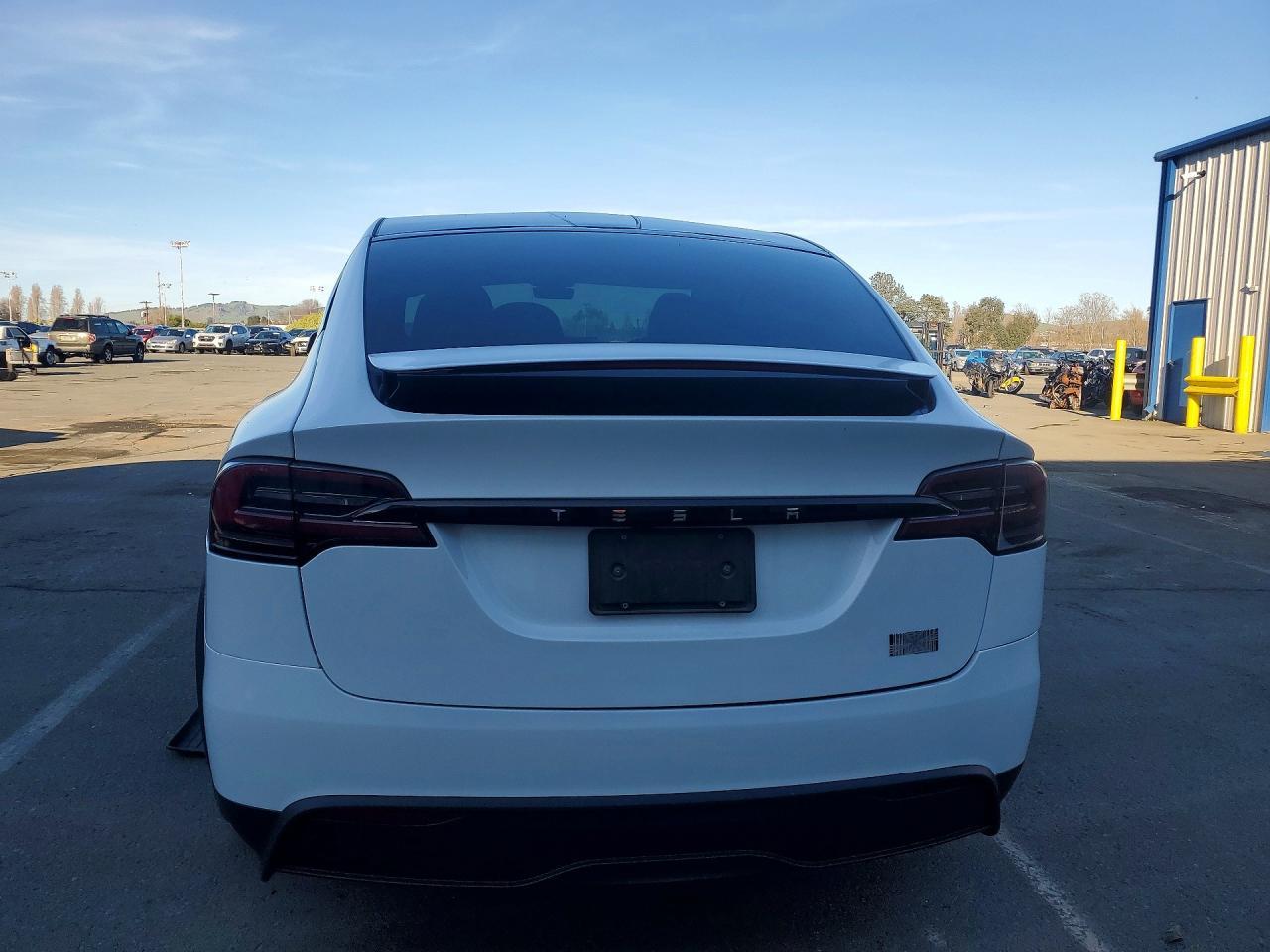 2024 TESLA MODEL X