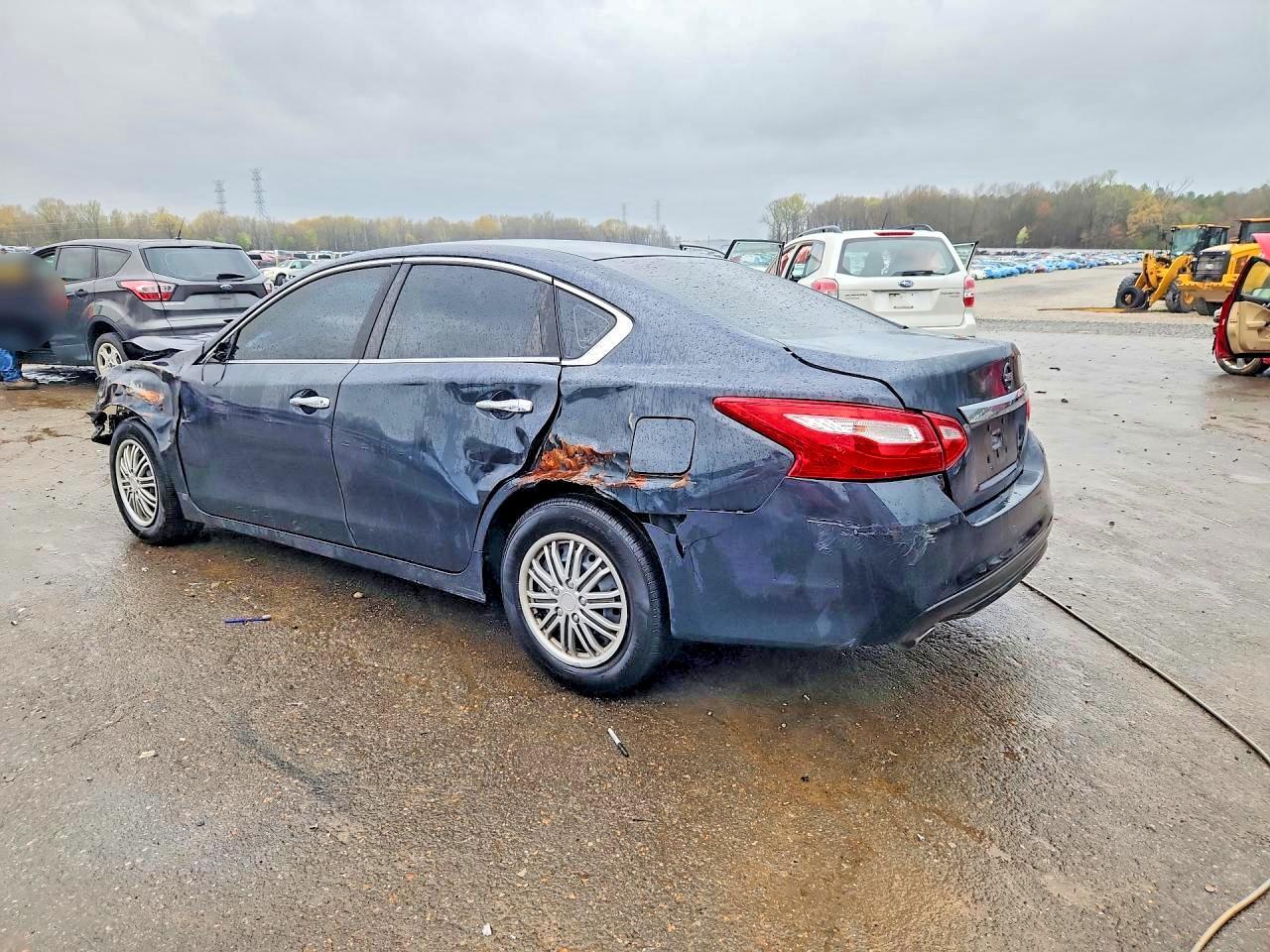 2016 NISSAN ALTIMA