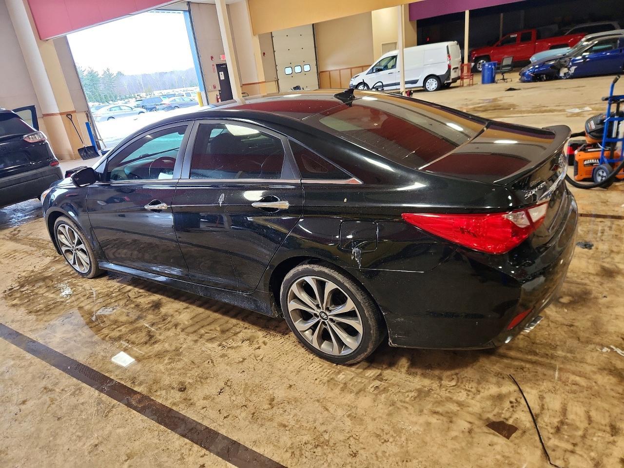 2014 HYUNDAI SONATA