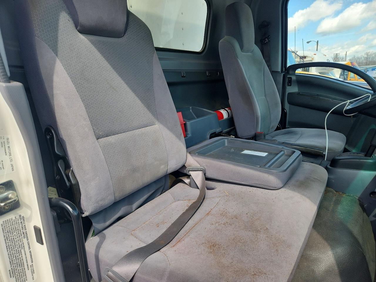 2021 ISUZU Npr Hd