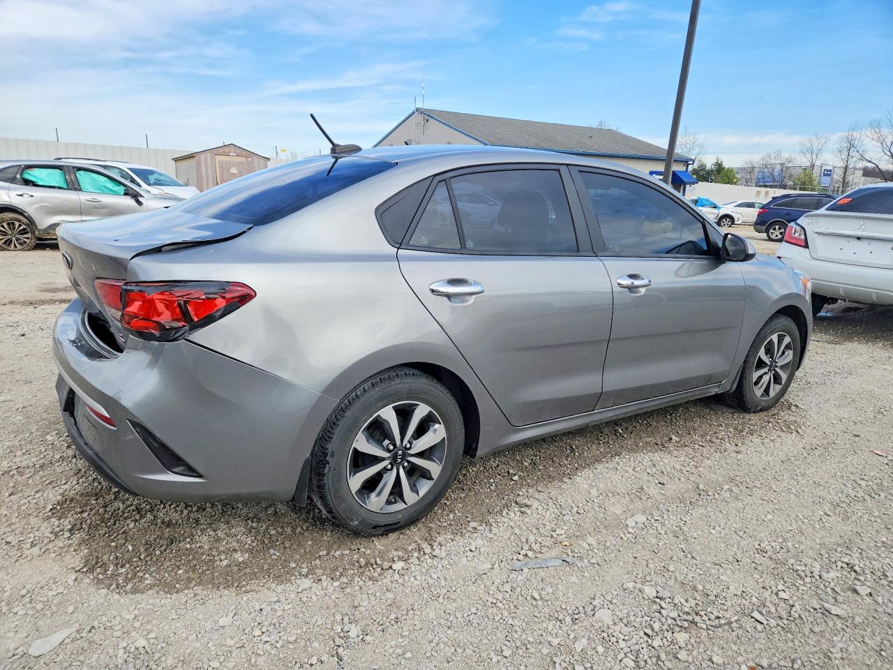 2021 KIA RIO