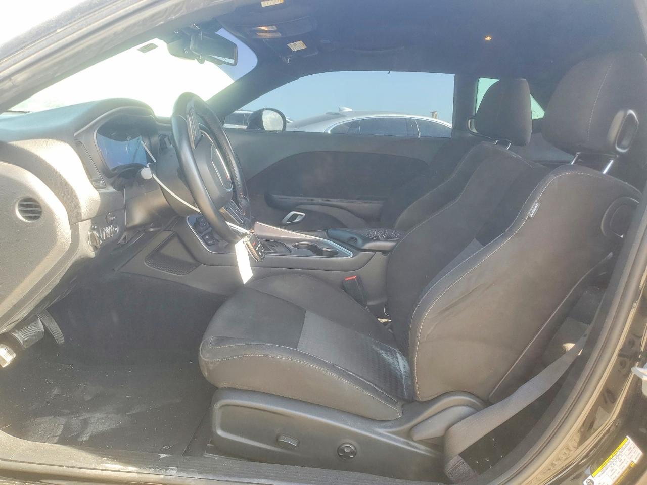2021 DODGE Challenger