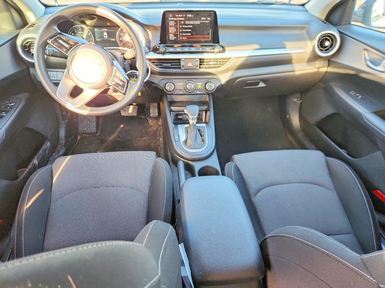 2023 KIA FORTE