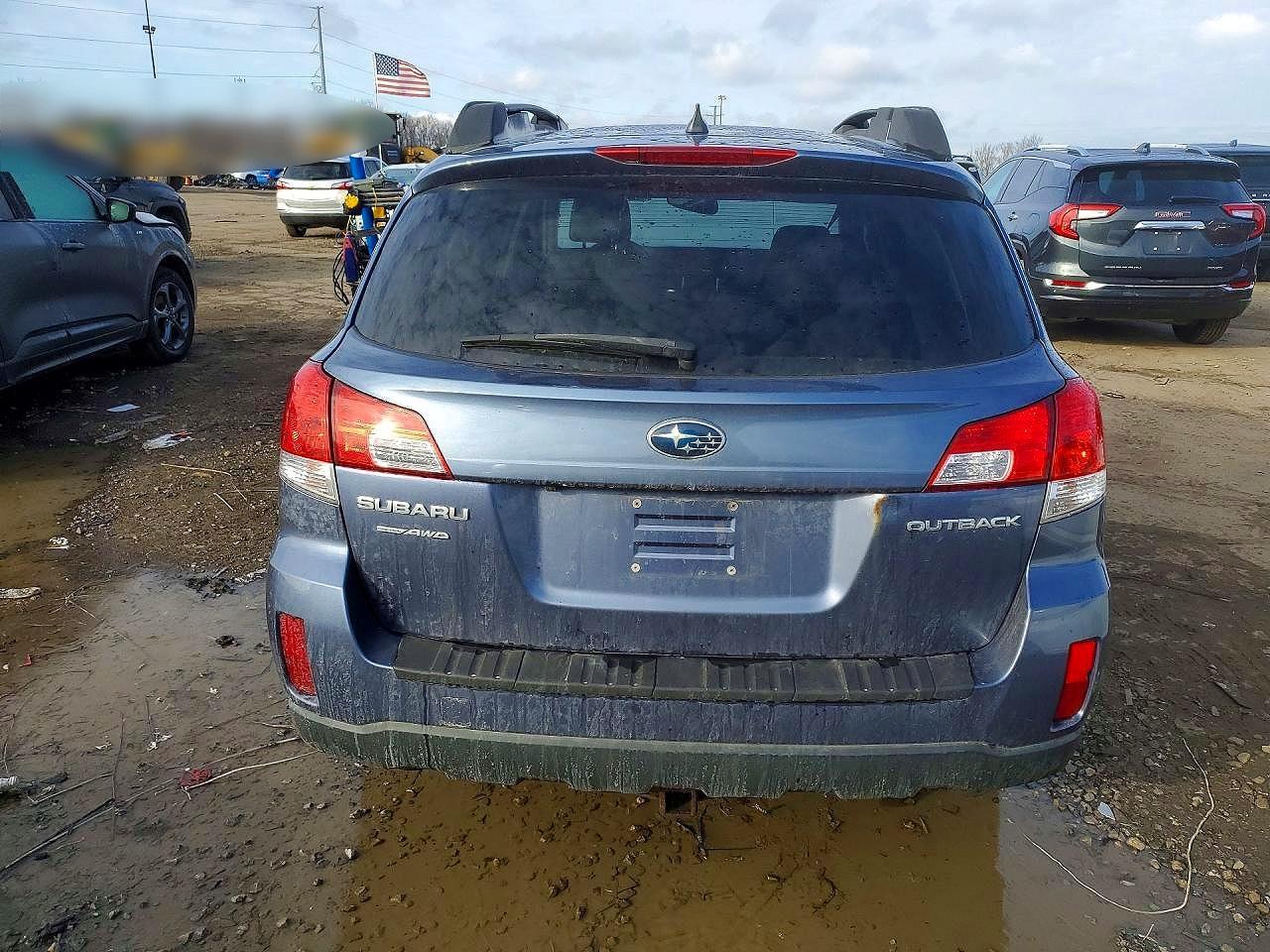 2014 SUBARU Outback