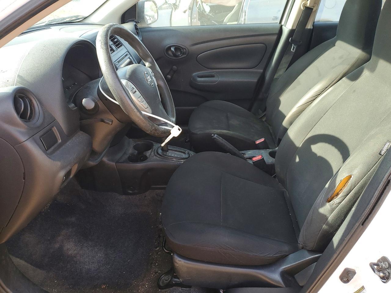2015 NISSAN VERSA