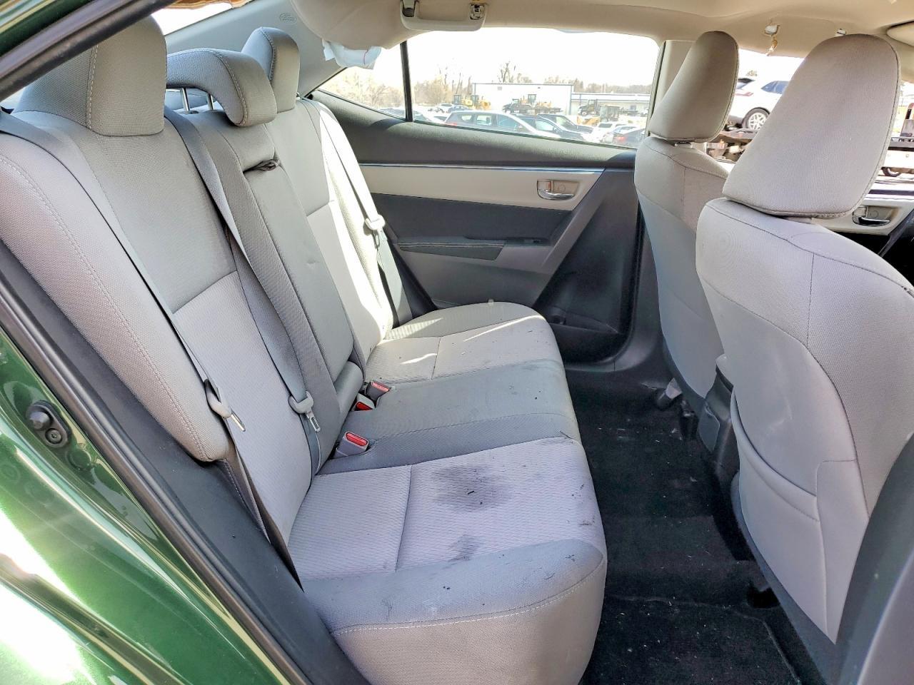 2015 TOYOTA COROLLA