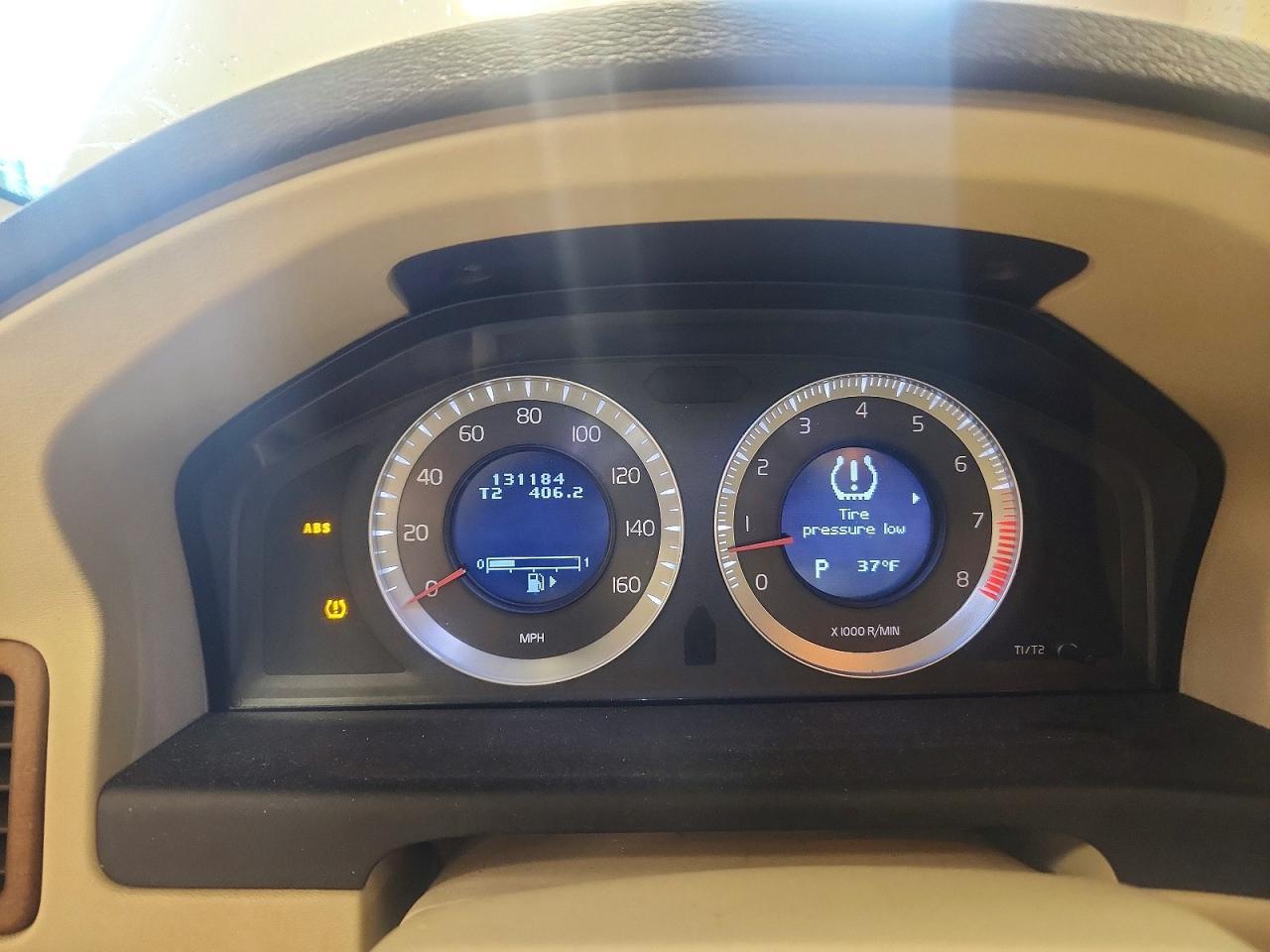 2010 VOLVO XC70