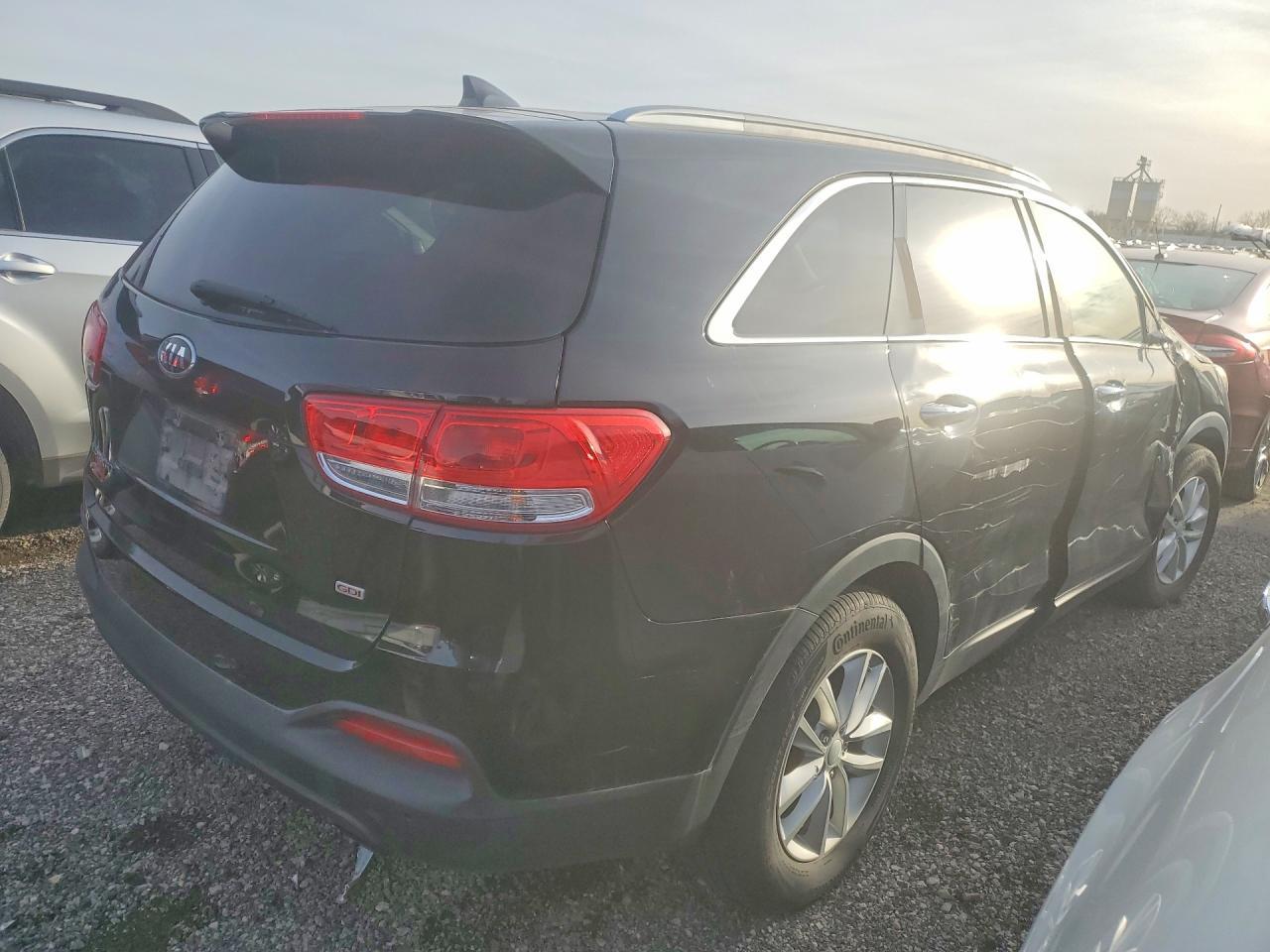 2016 KIA SORENTO