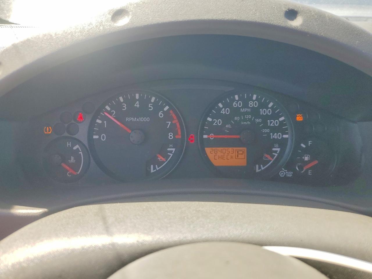 2011 NISSAN Frontier