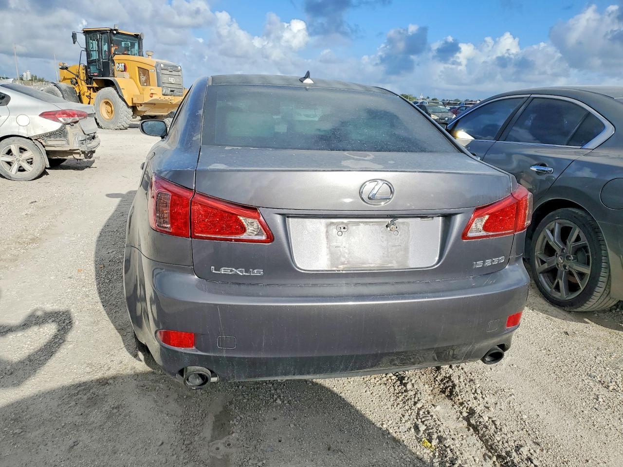 2013 LEXUS IS 250