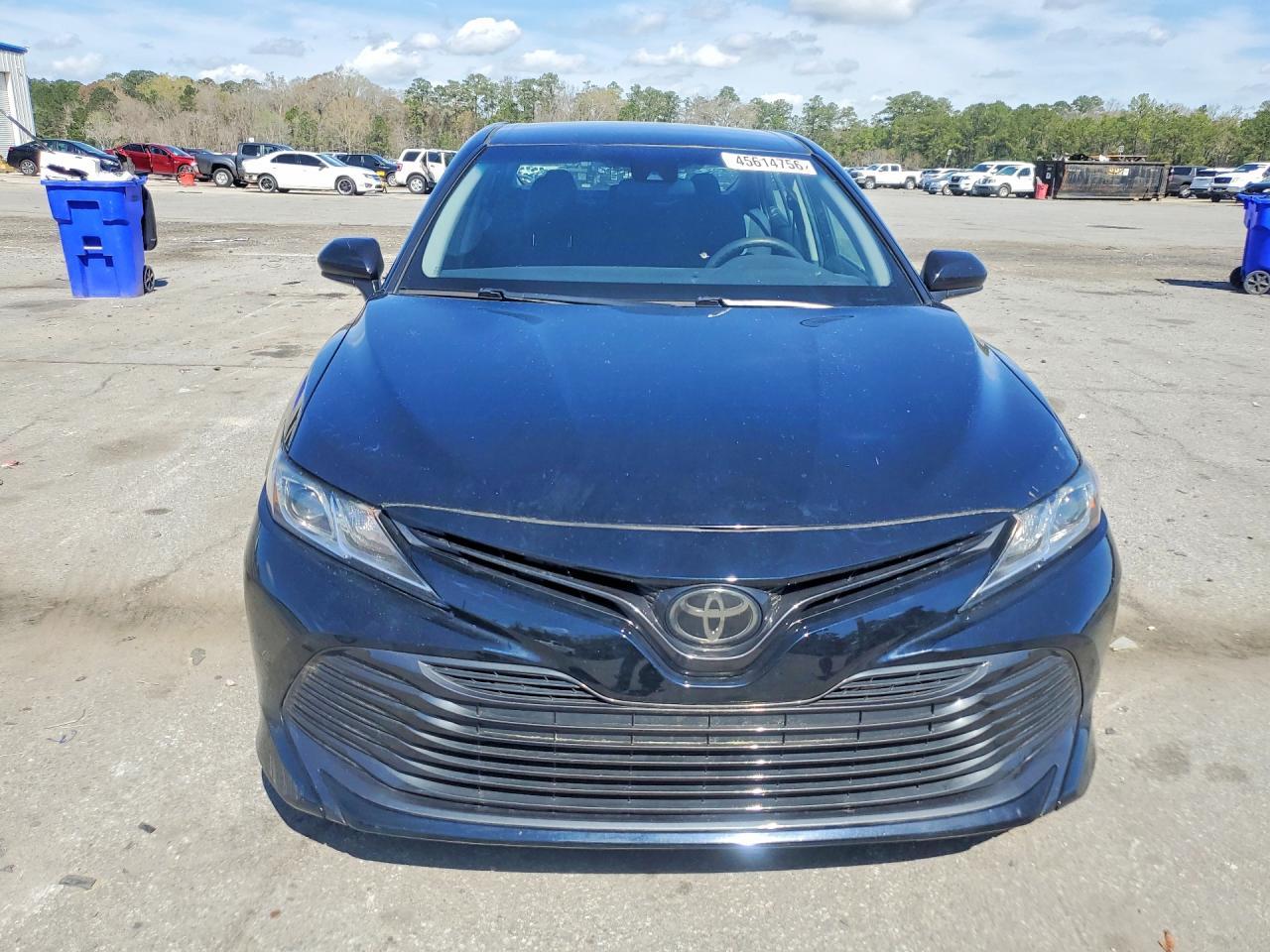 2018 TOYOTA CAMRY
