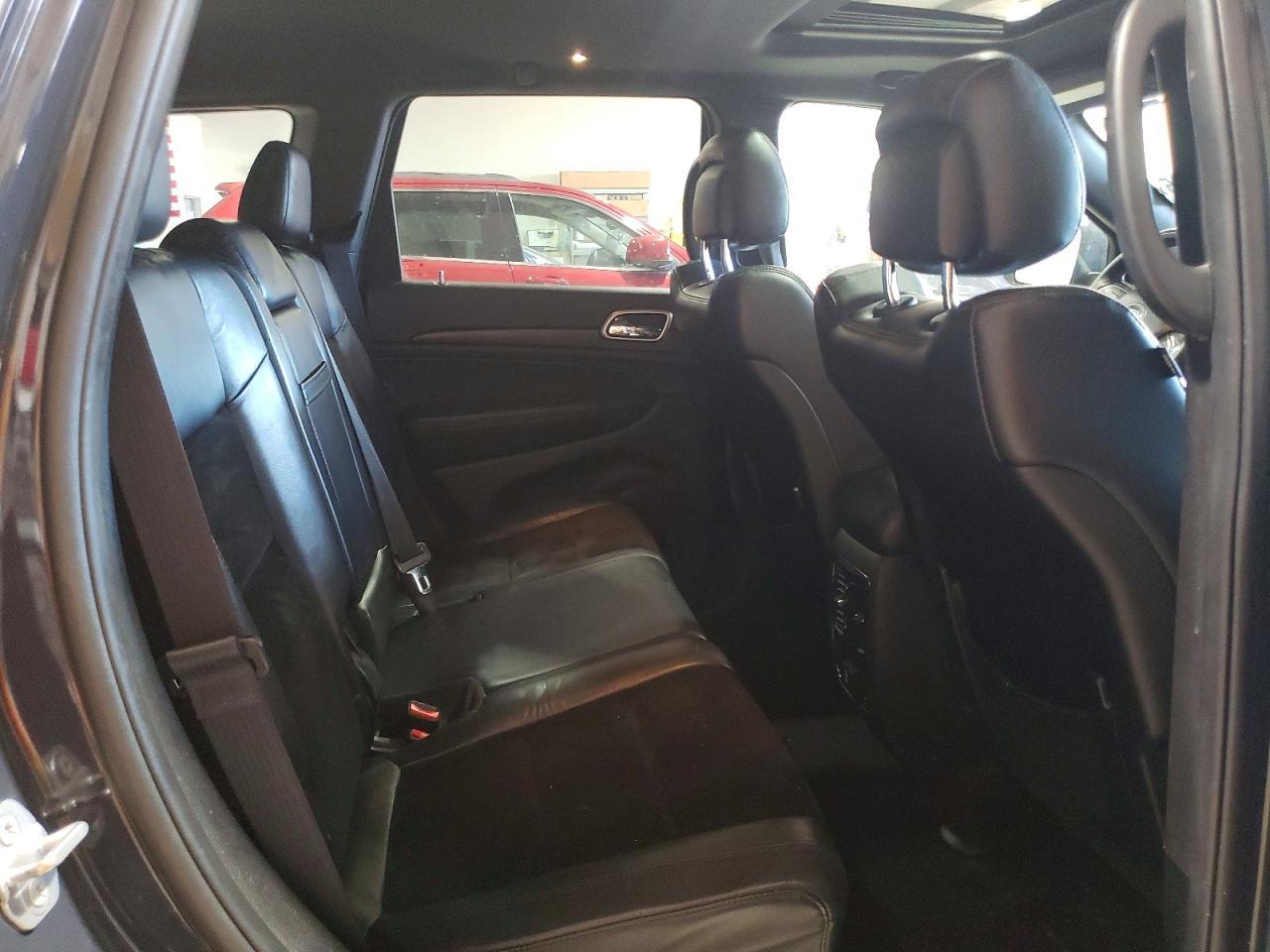 2017 JEEP Grand
