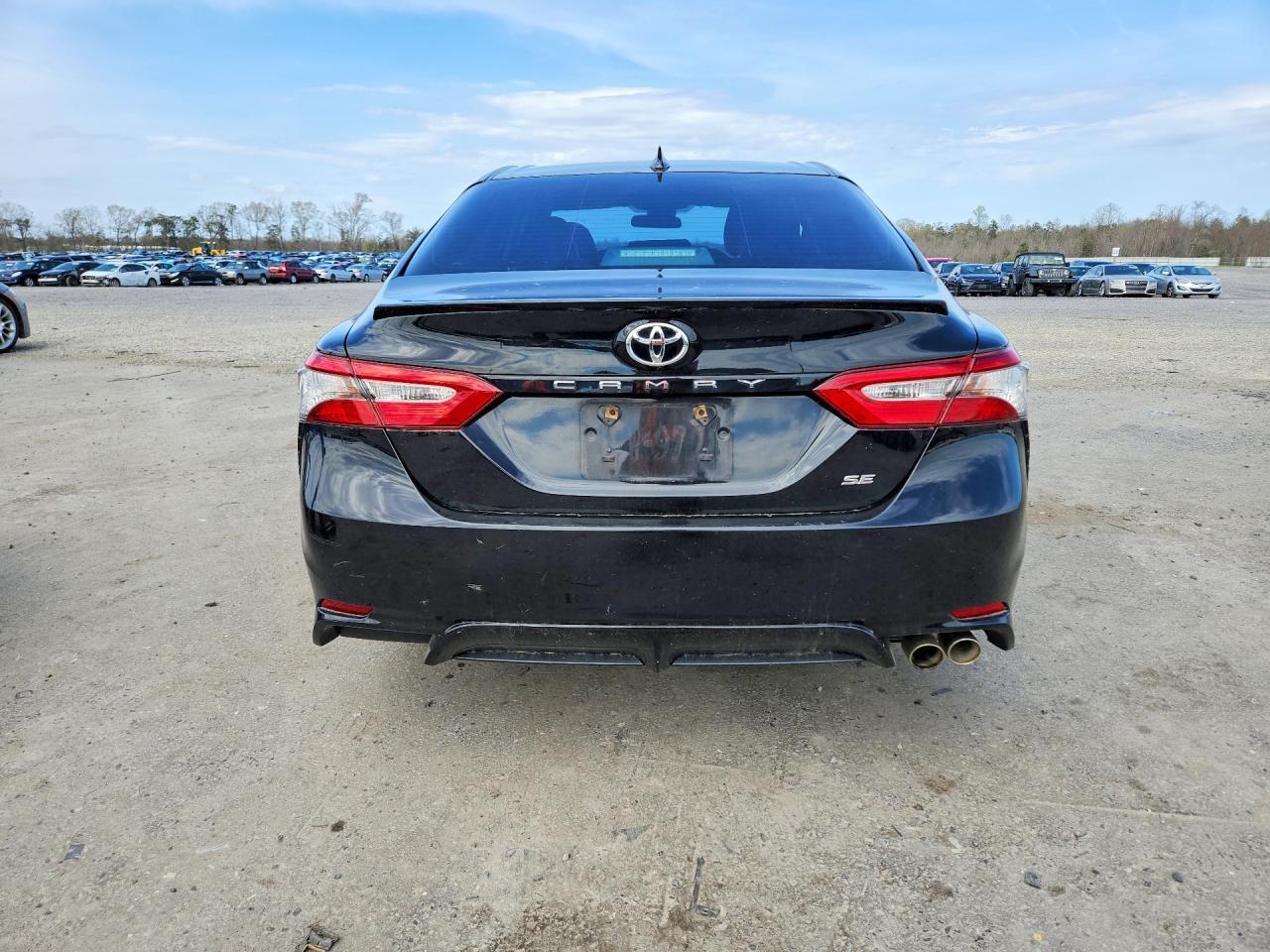 2019 TOYOTA CAMRY