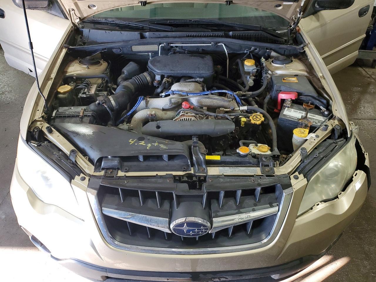 2009 SUBARU Outback