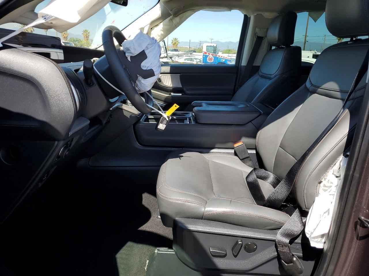 2025 FORD Expedition