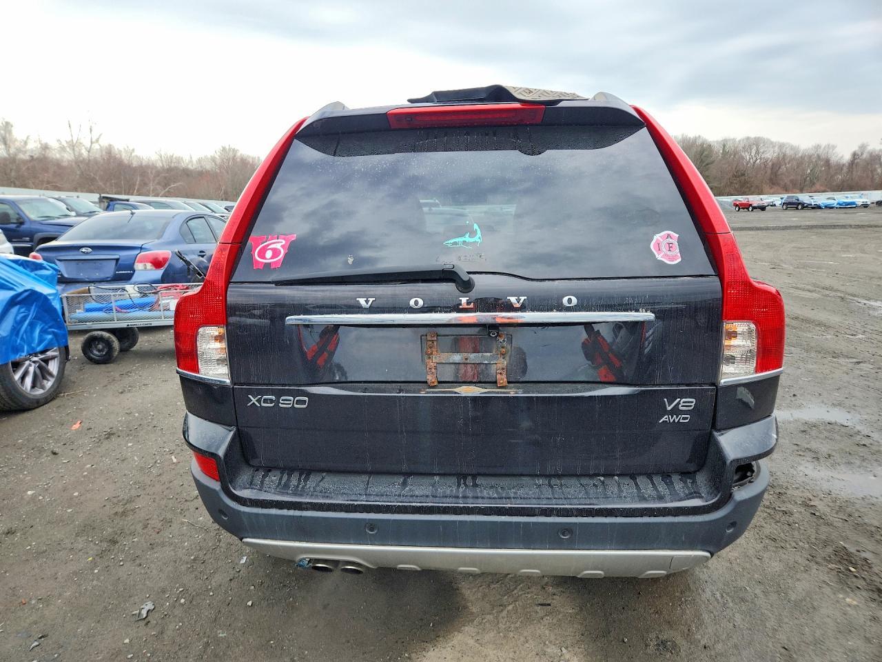 2010 VOLVO XC90