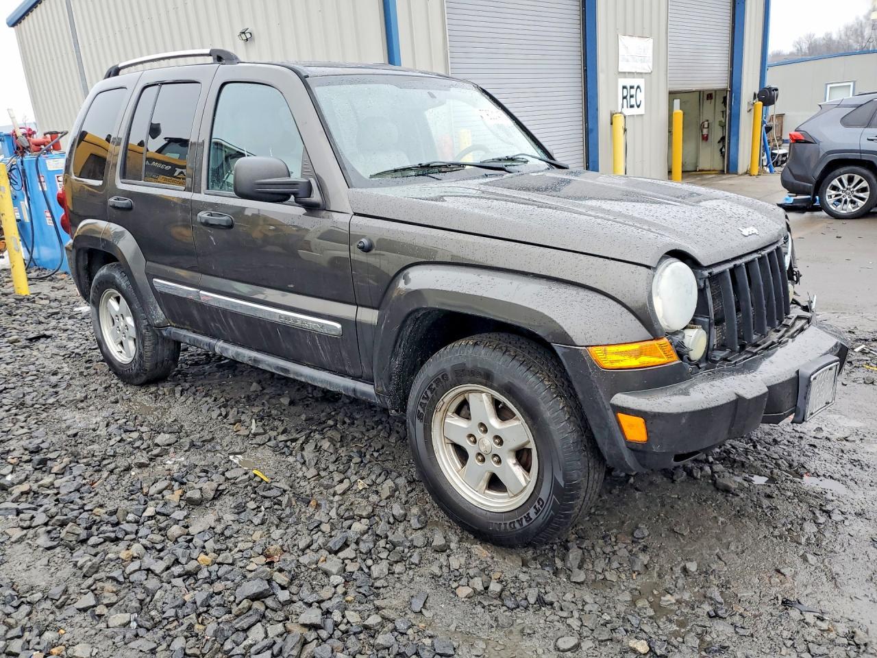 2006 JEEP Liberty