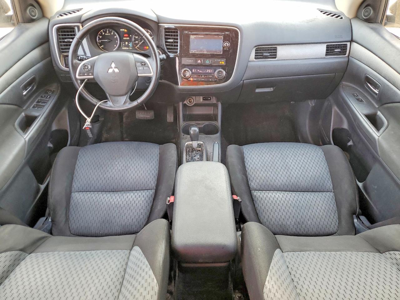 2014 MITSUBISHI outlander
