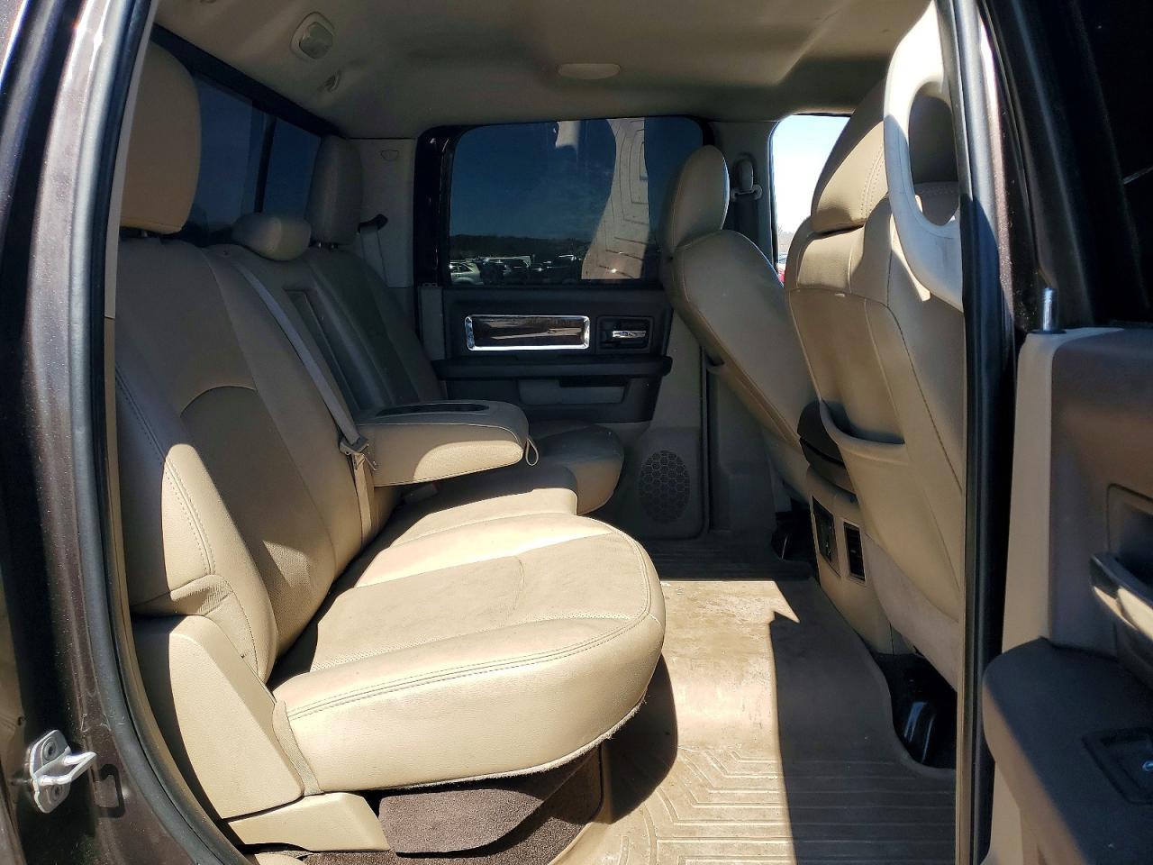 2011 DODGE Ram 2500