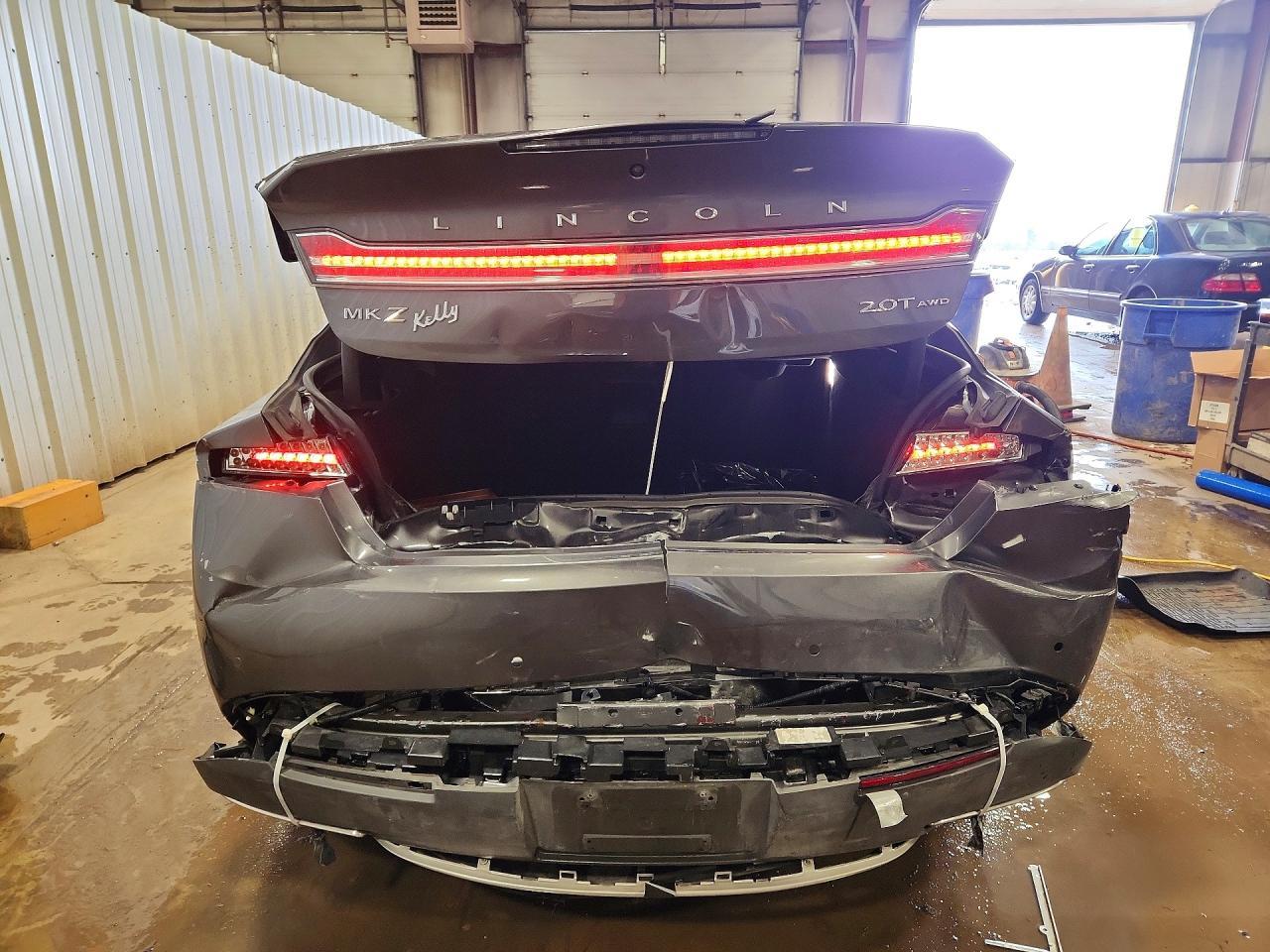 2018 LINCOLN MKZ