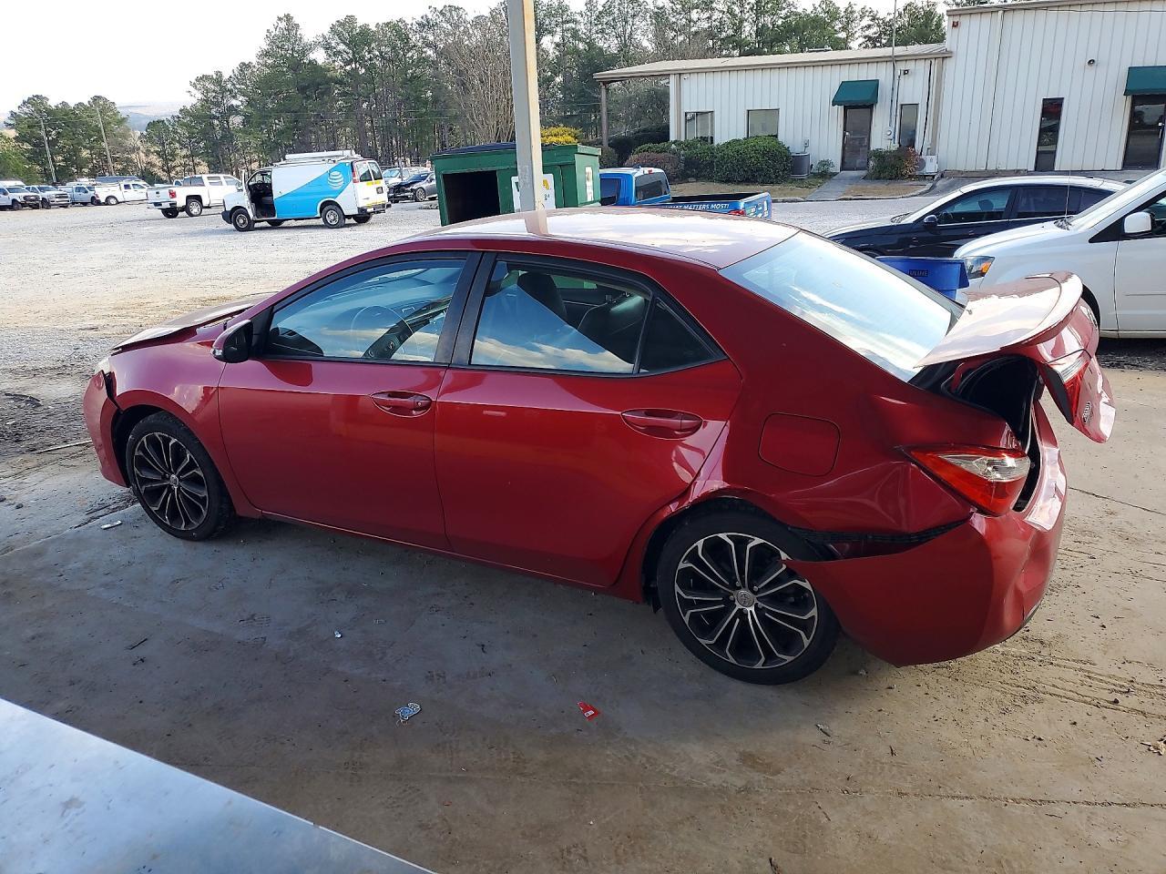 2016 TOYOTA COROLLA