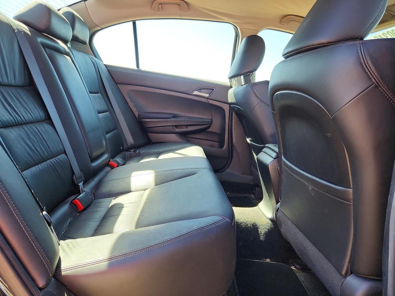 2011 HONDA ACCORD
