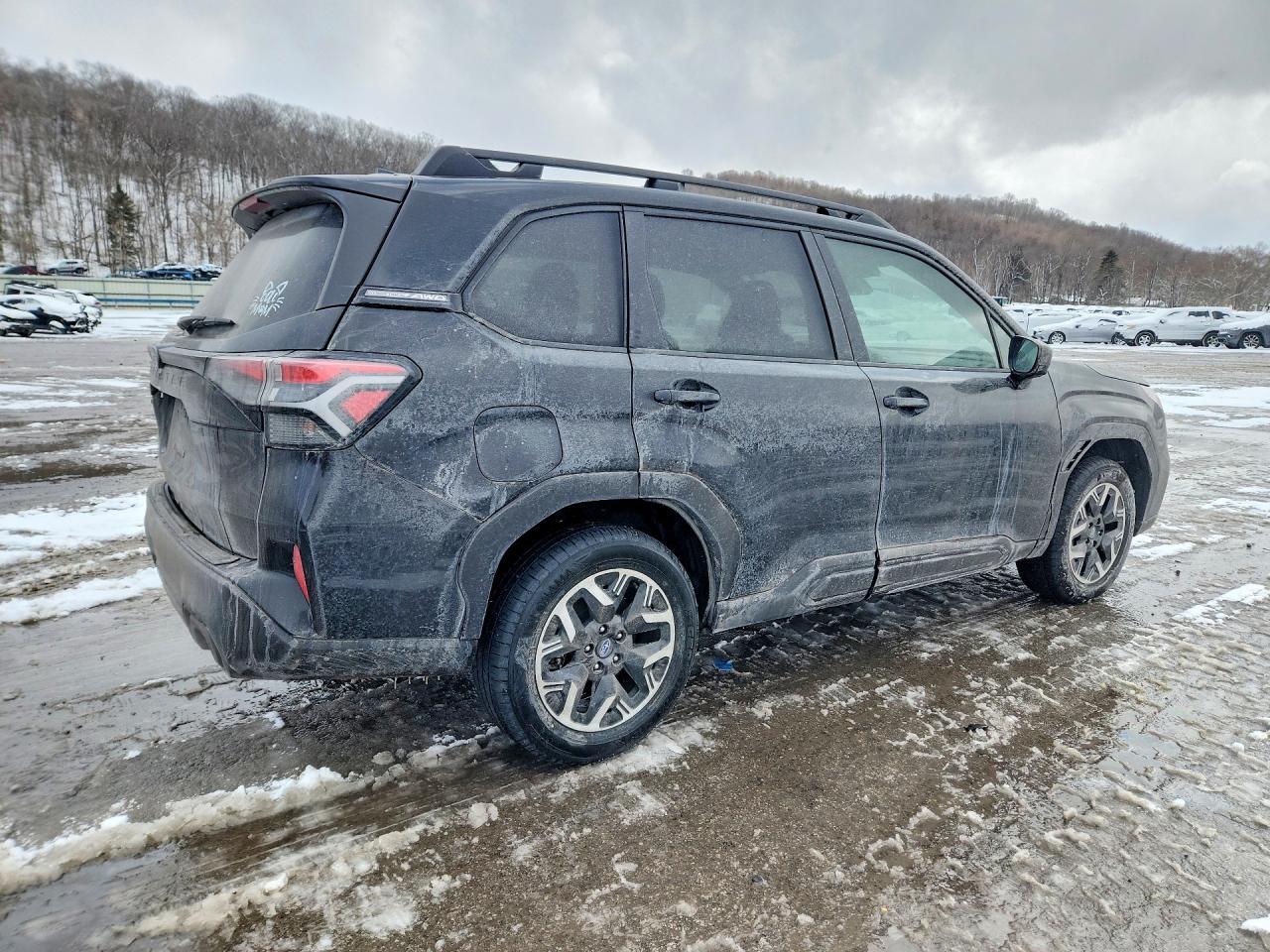 2025 SUBARU FORESTER