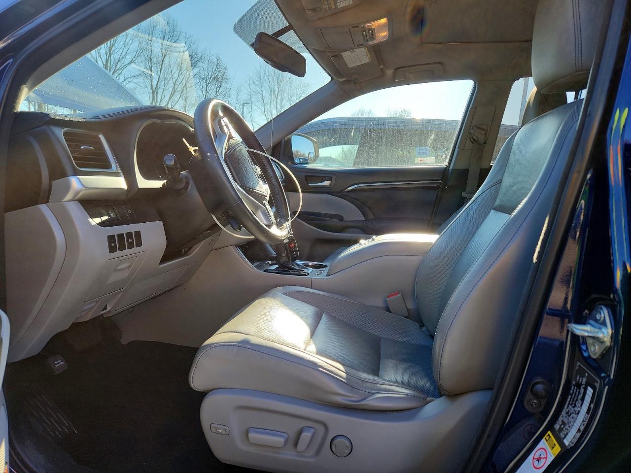 2015 TOYOTA HIGHLANDER
