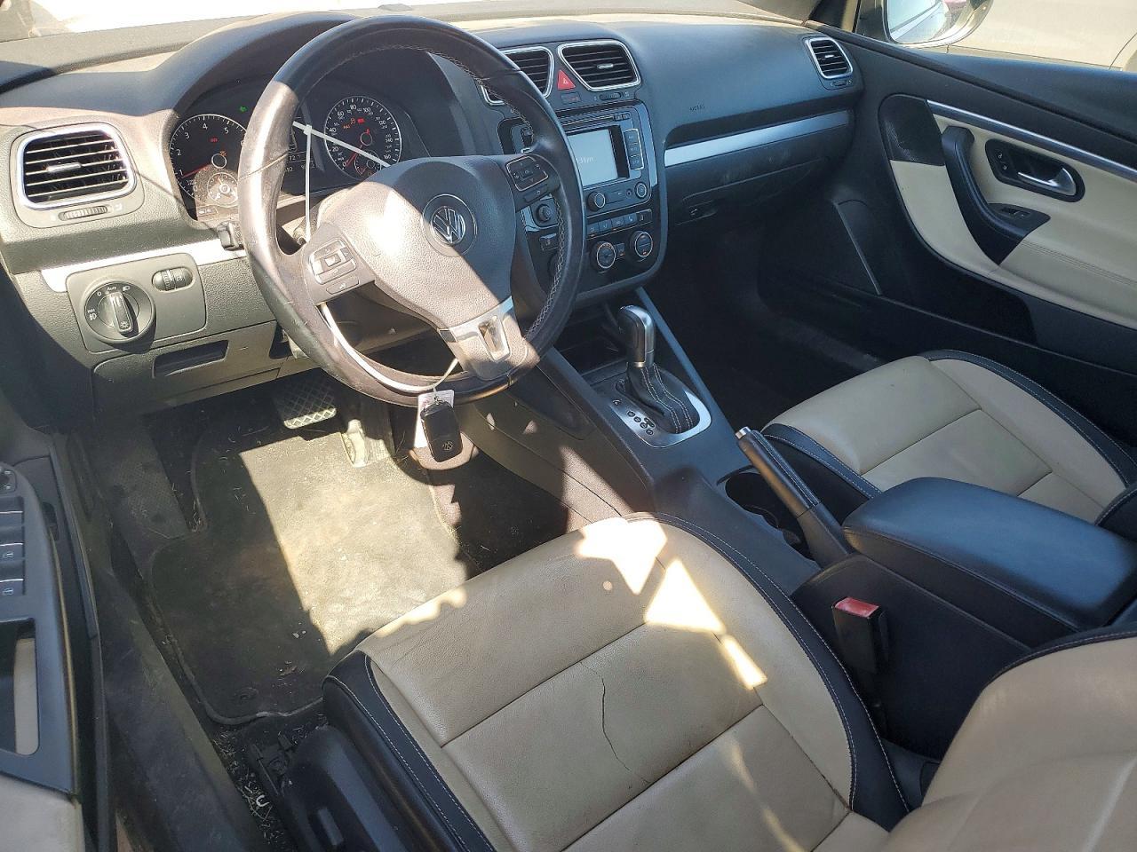 2015 VOLKSWAGEN EOS