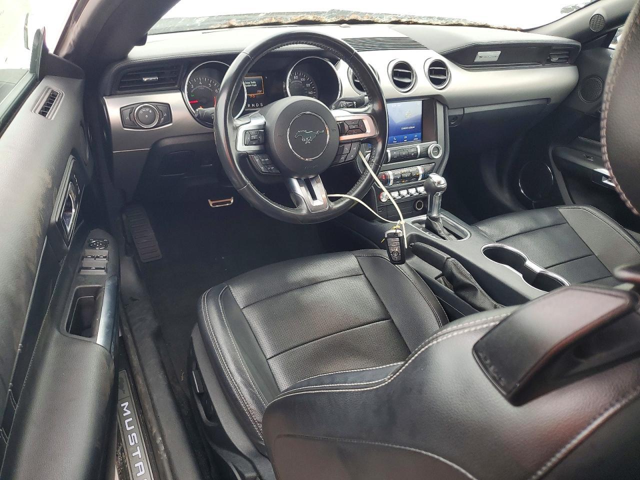 2022 FORD MUSTANG