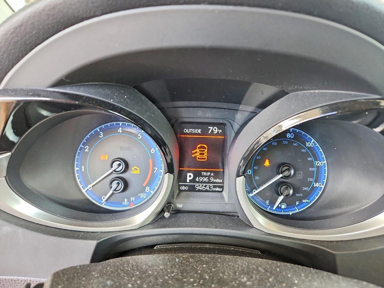 2016 TOYOTA COROLLA