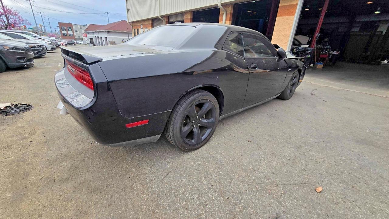 2014 DODGE Challenger