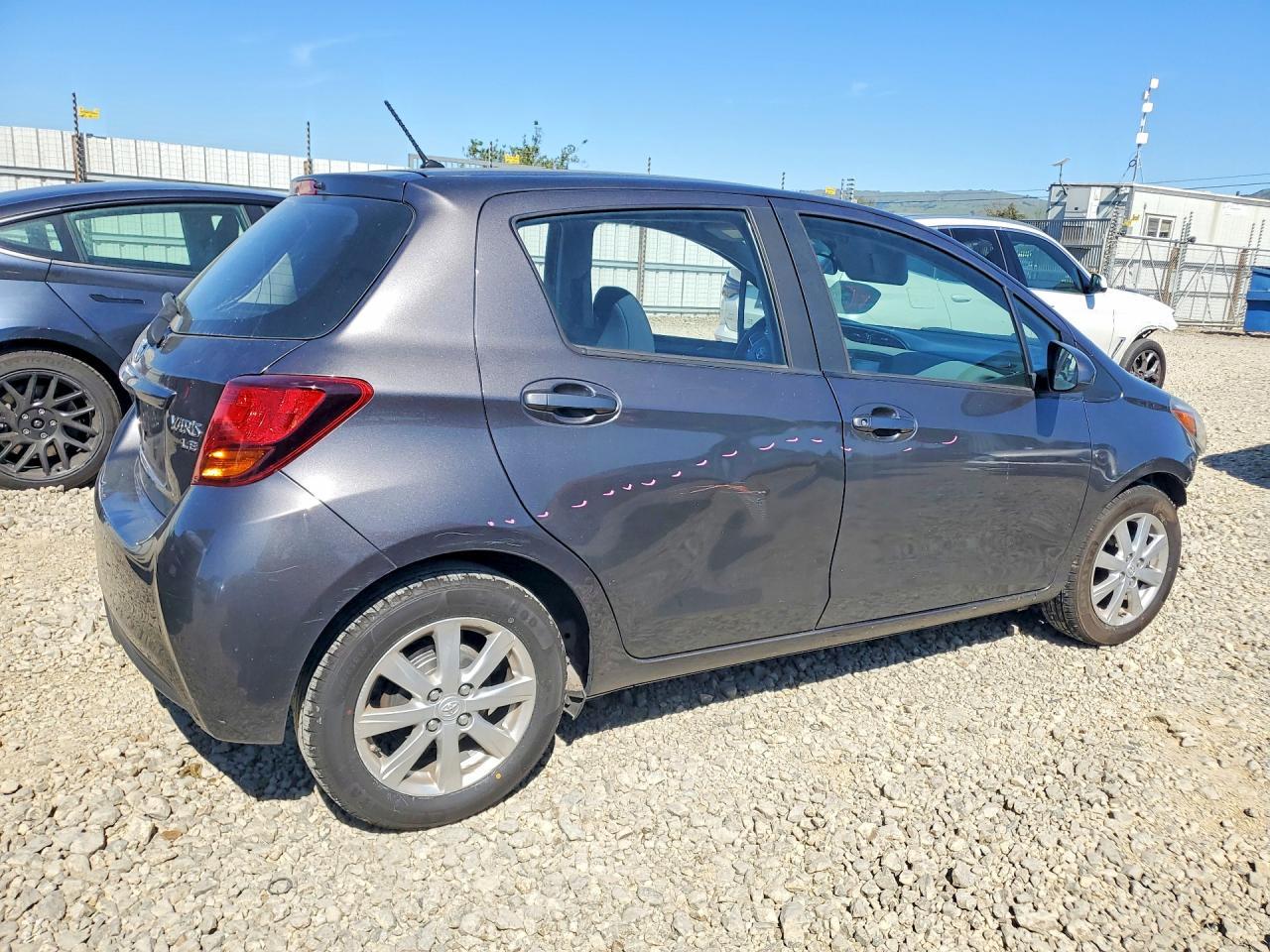 2017 TOYOTA YARIS