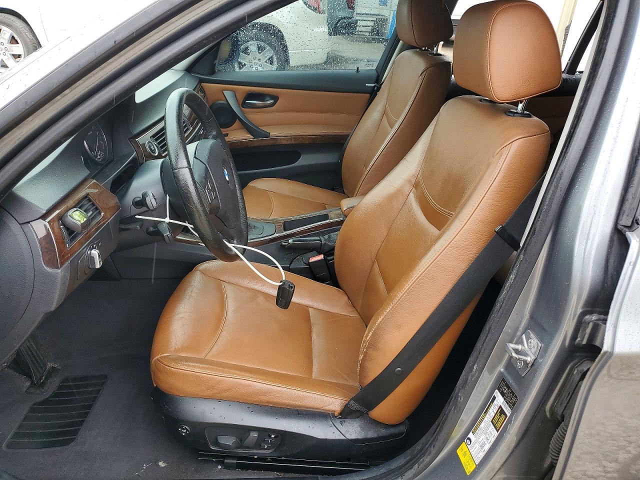 2010 BMW 3 SERIES