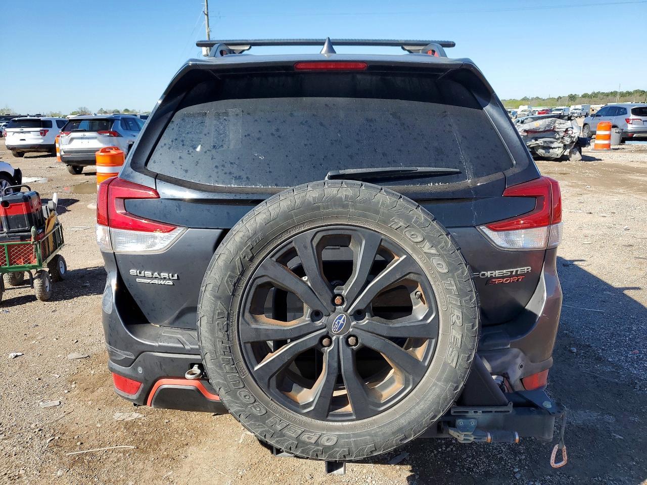 2021 SUBARU FORESTER