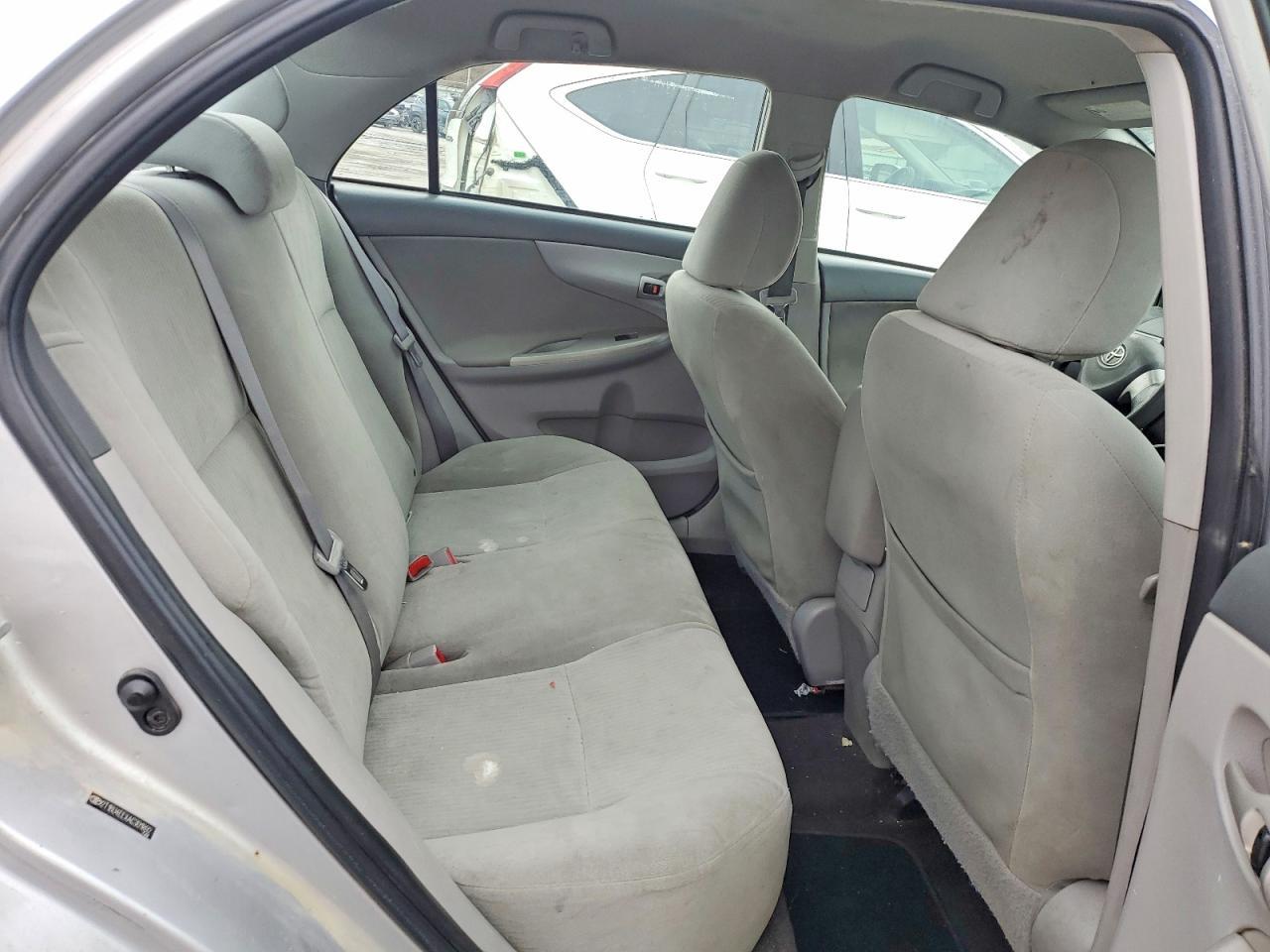 2010 TOYOTA COROLLA