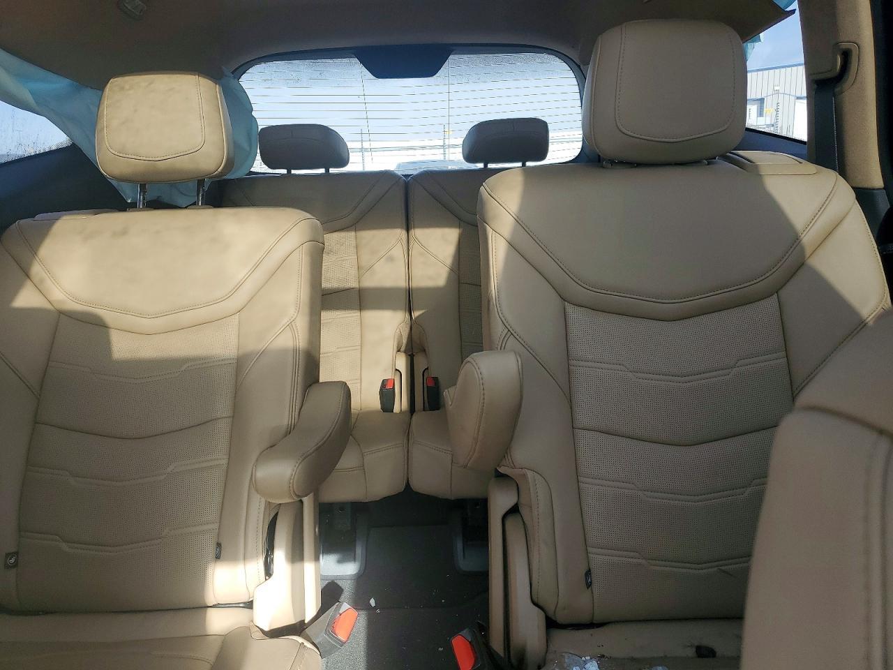 2020 CADILLAC XT6