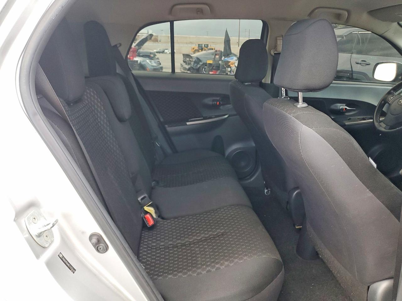 2013 TOYOTA SCION