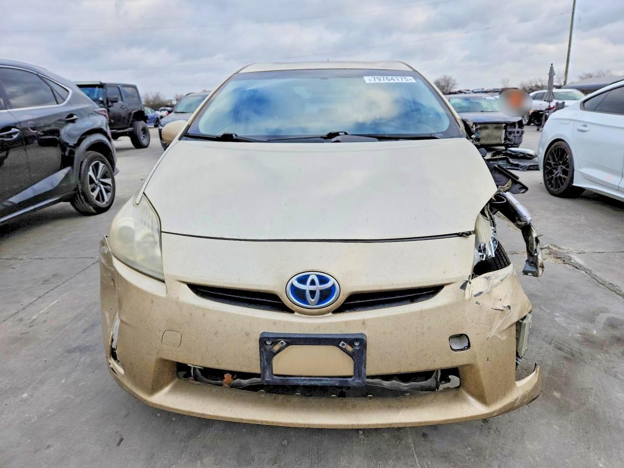 2011 TOYOTA PRIUS