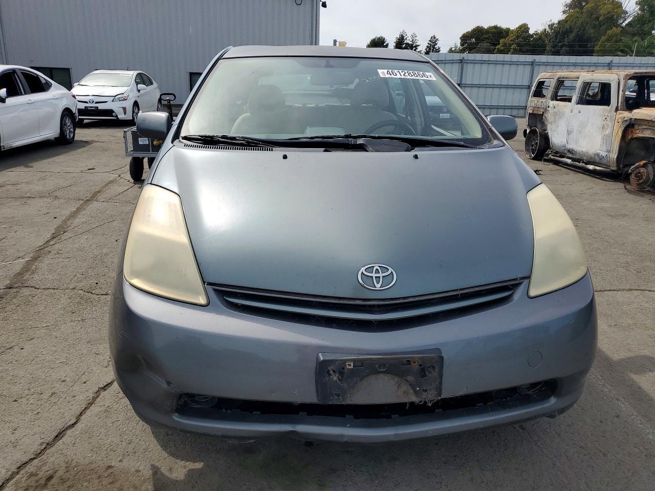 2004 TOYOTA PRIUS