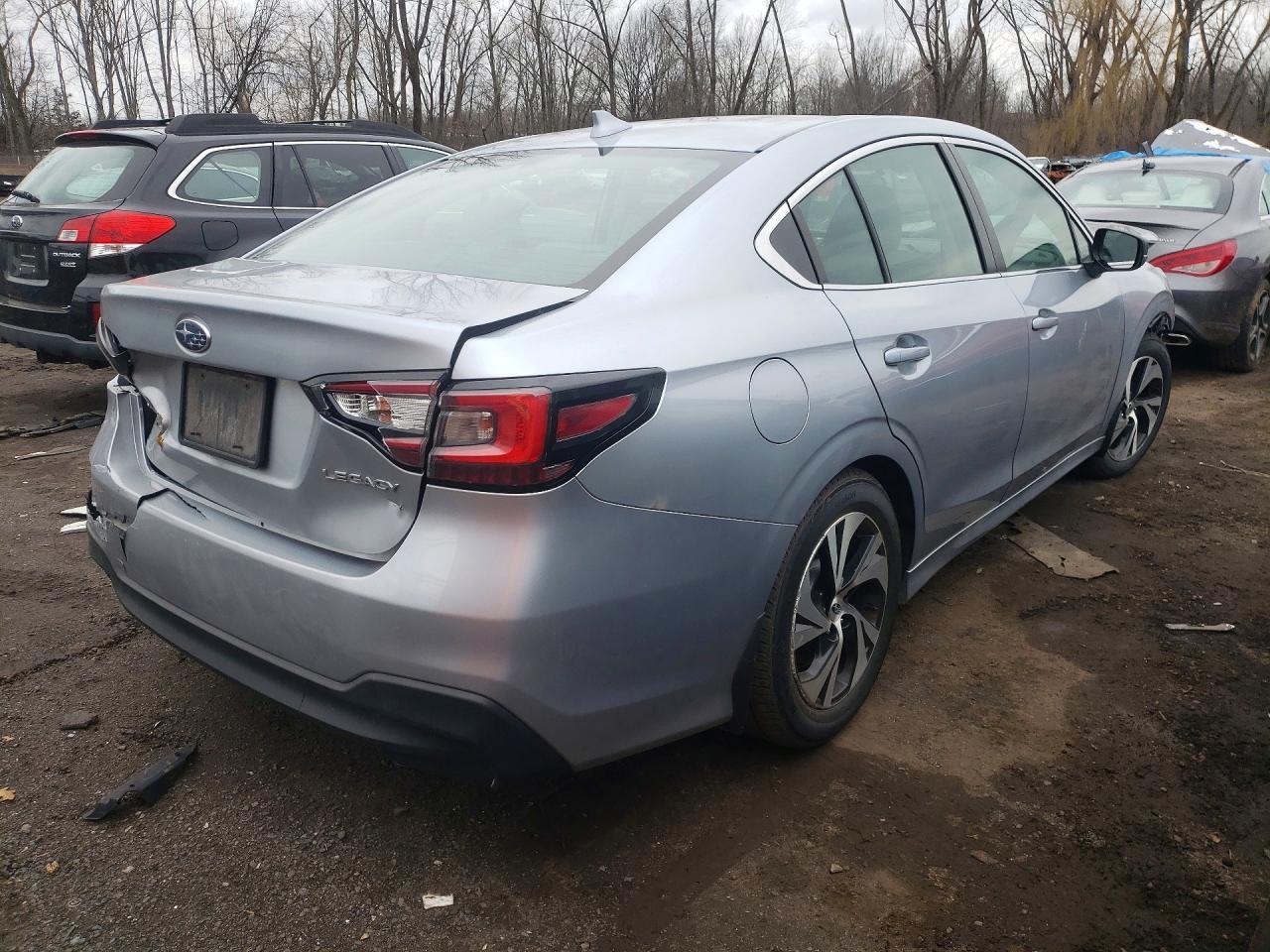 2021 SUBARU Legacy