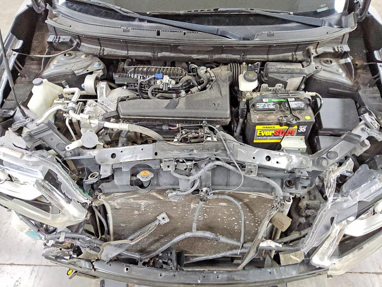 2015 NISSAN ROGUE